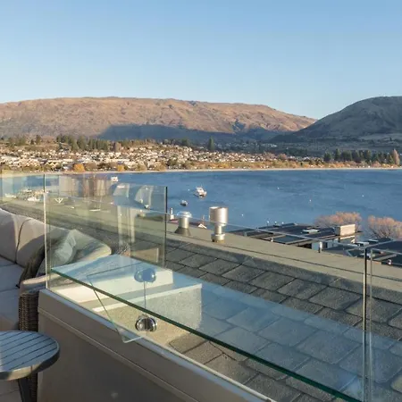 Lakeview Heights Luxury Apartment 2 Wanaka Exterior photo